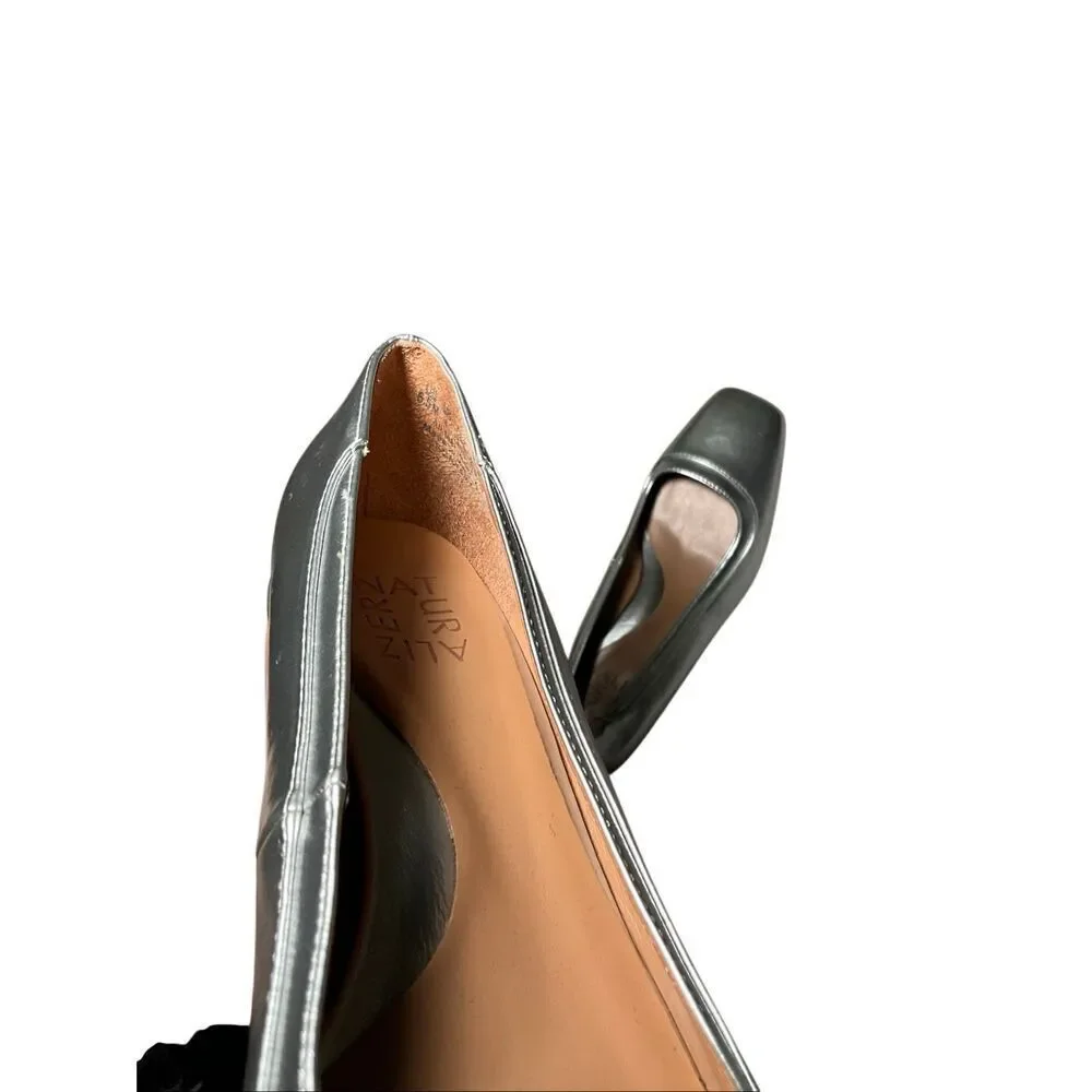 Naturalizer | Huntley Square Toe Block Heel Pumps